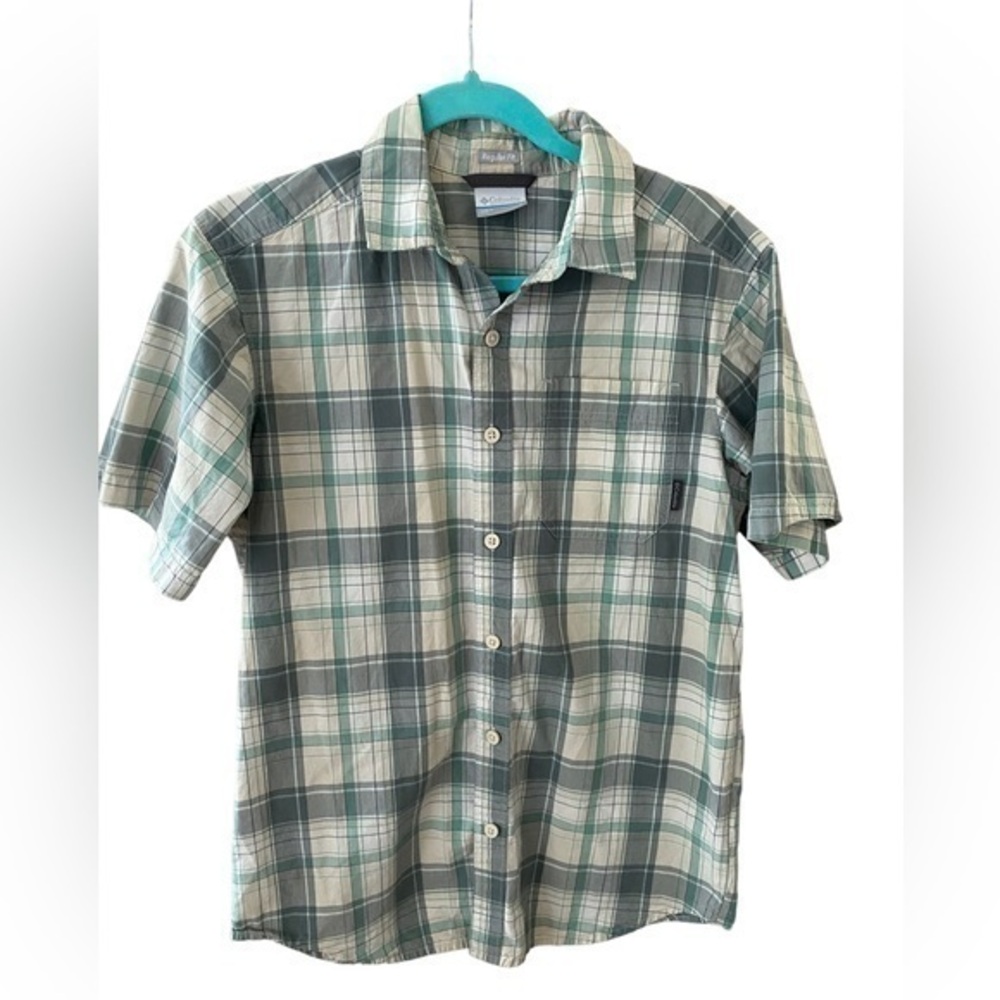 Columbia men’s short sleeve button up grey/green/tan plaid cotton shirt small